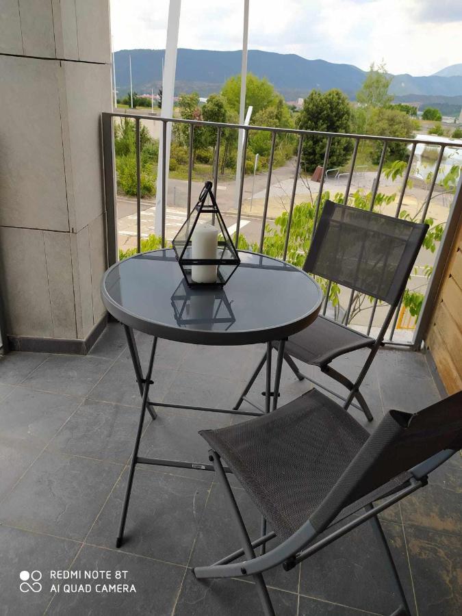 Precioso Apartamento Campo Golf Хуеска Екстериор снимка